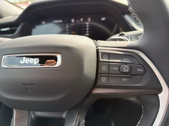 New 2026 White Jeep Altitude image 24