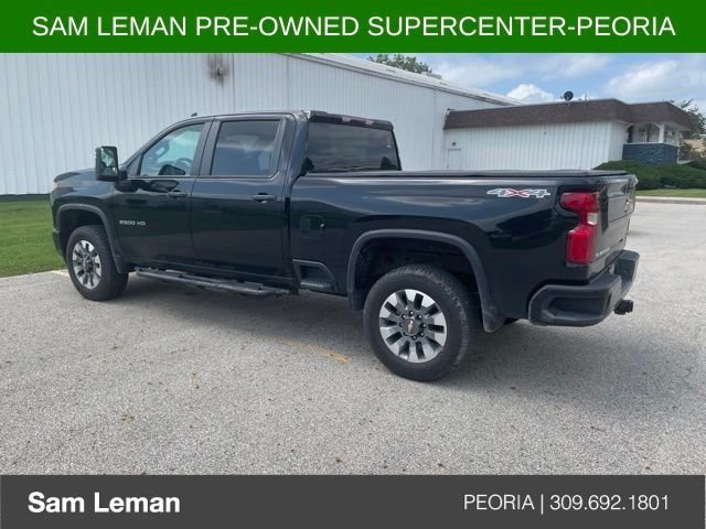 Used 2022 Black Chevrolet Custom image 6