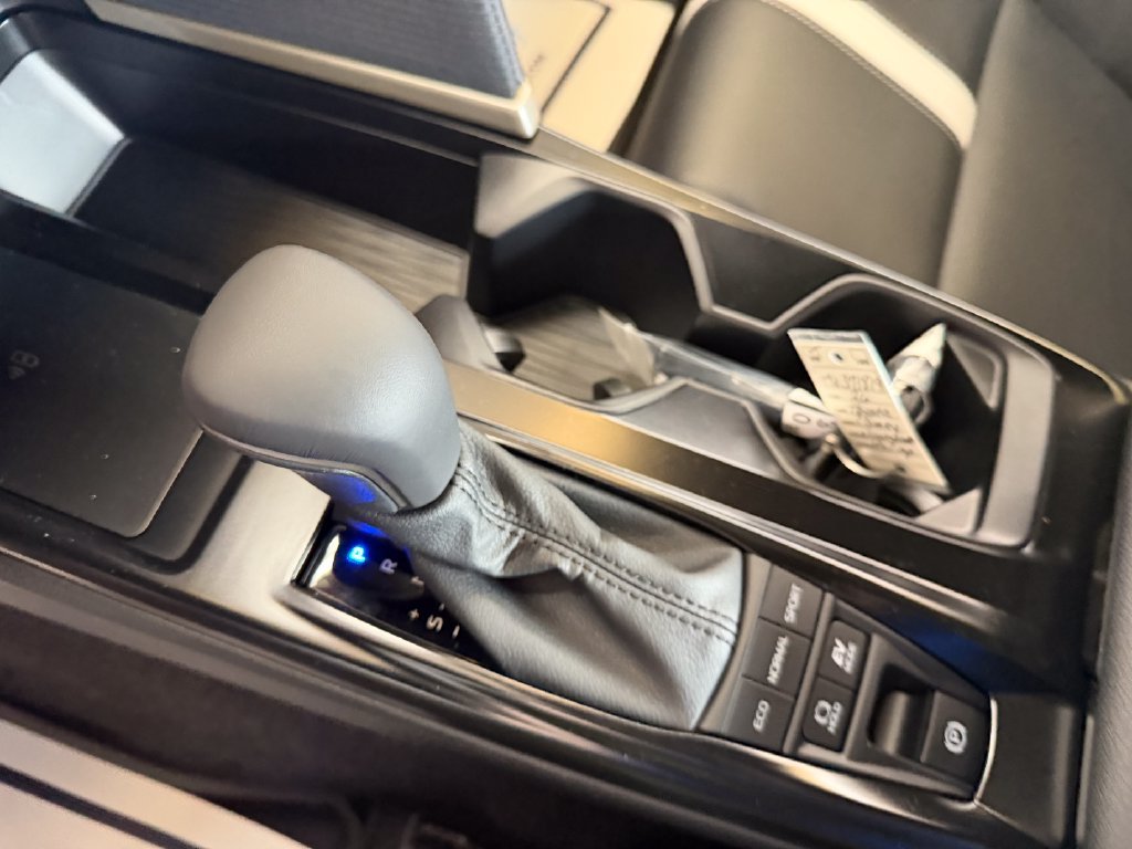 New 2026  Toyota SE Nightshade image 15