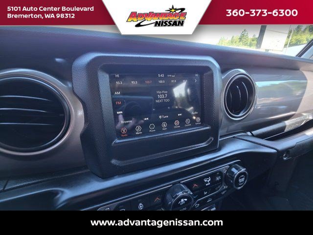 Used 2020 Sting-Gray Clearcoat Jeep Sport S image 18