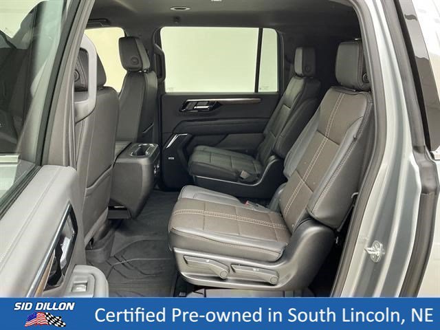 Used 2025 Sterling Gray Metallic Chevrolet High Country image 19