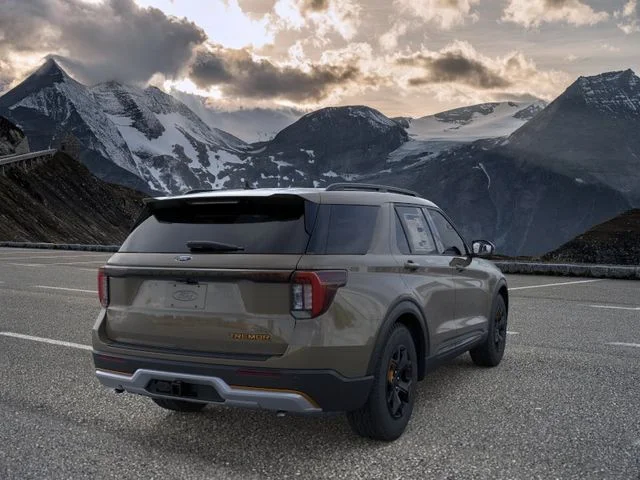 New 2026 Gray Ford Tremor image 8
