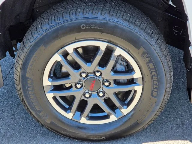 2024 Toyota Tacoma TRD Sport - Photo 18