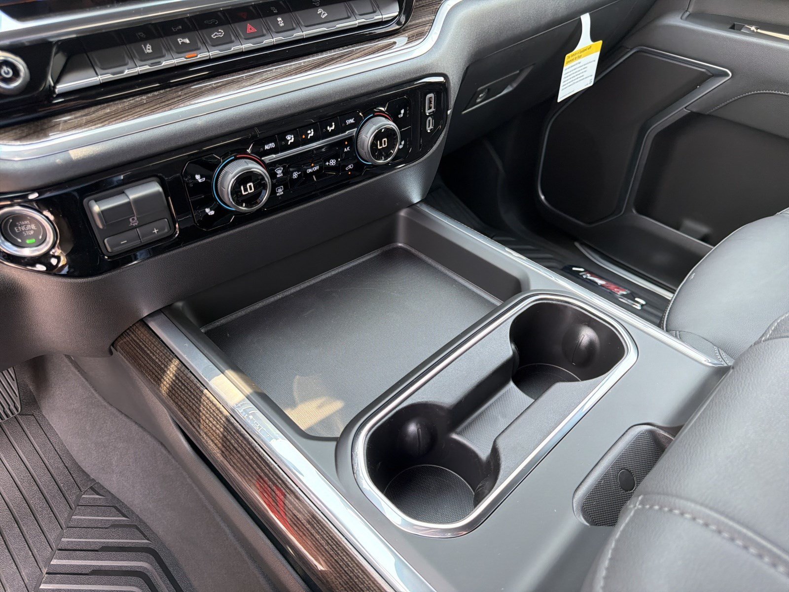 2026 Chevrolet Silverado 3500 HD LT - Photo 31