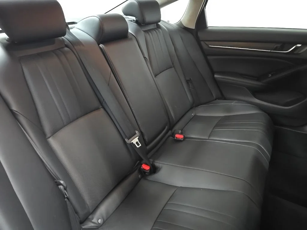 Used 2022  Honda EX-L image 17