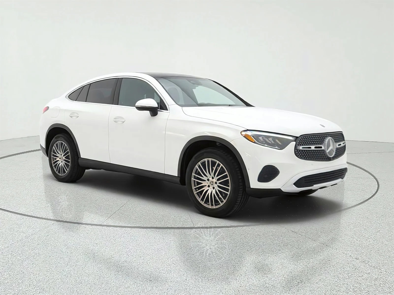 Certified Used 2026 Polar White Mercedes-Benz GLC 300 4MATIC® Coupe image 3