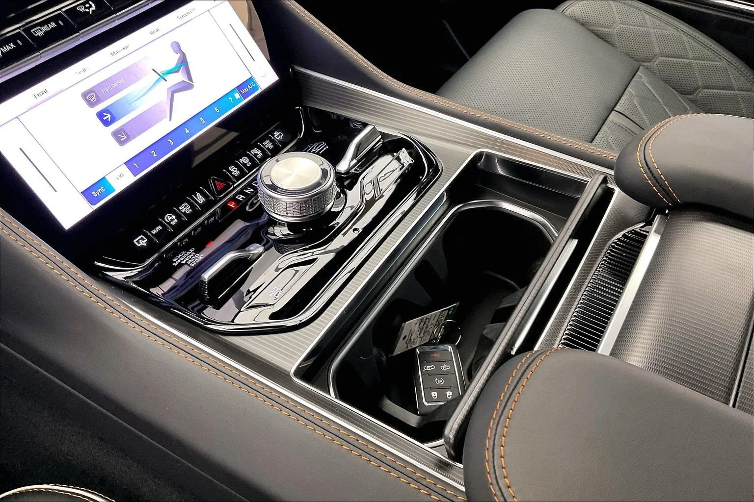 New 2026 High Gloss Black Jeep Summit Reserve image 8