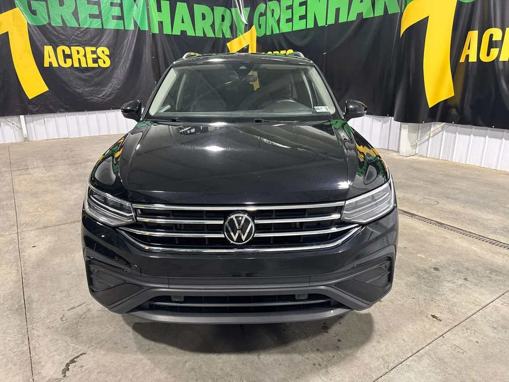 Used 2024  Volkswagen SE image 10