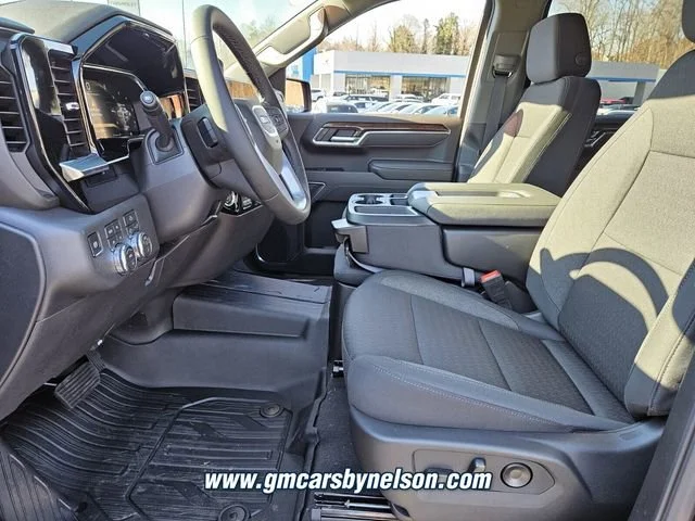 New 2026 Onyx Black GMC Elevation image 6
