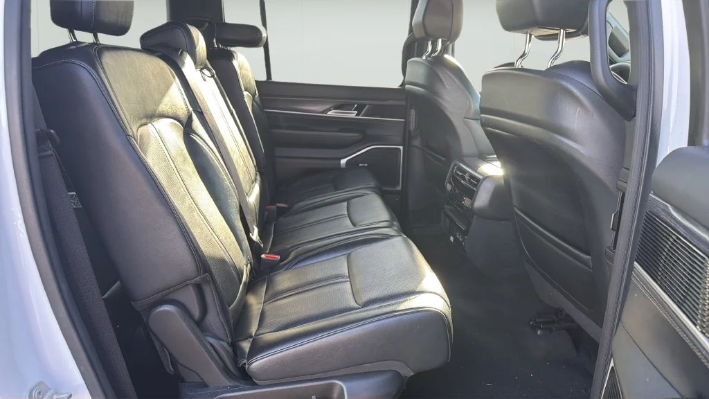 Used 2024 White Jeep Series II image 11