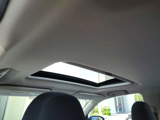 Used 2017 Black Mitsubishi SE image 23