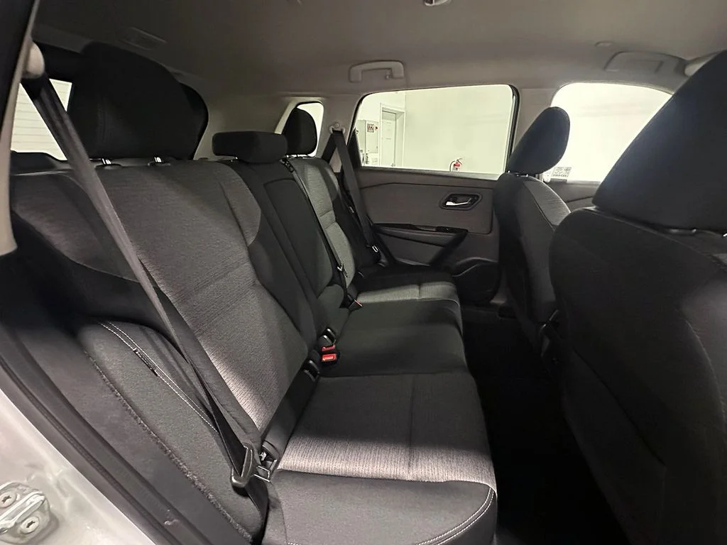 Used 2022 Silver Nissan SV image 24