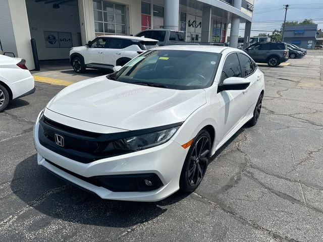 Used 2020  Honda Sport image 11