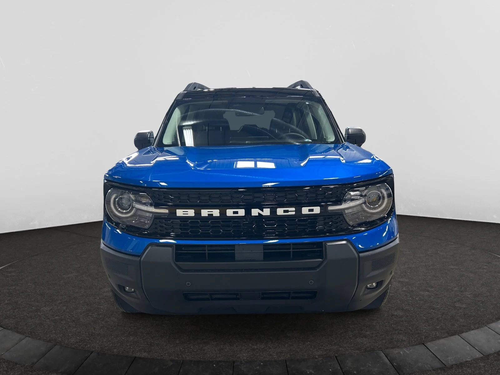 New 2026 Velocity Blue Metallic Ford Outer Banks image 8