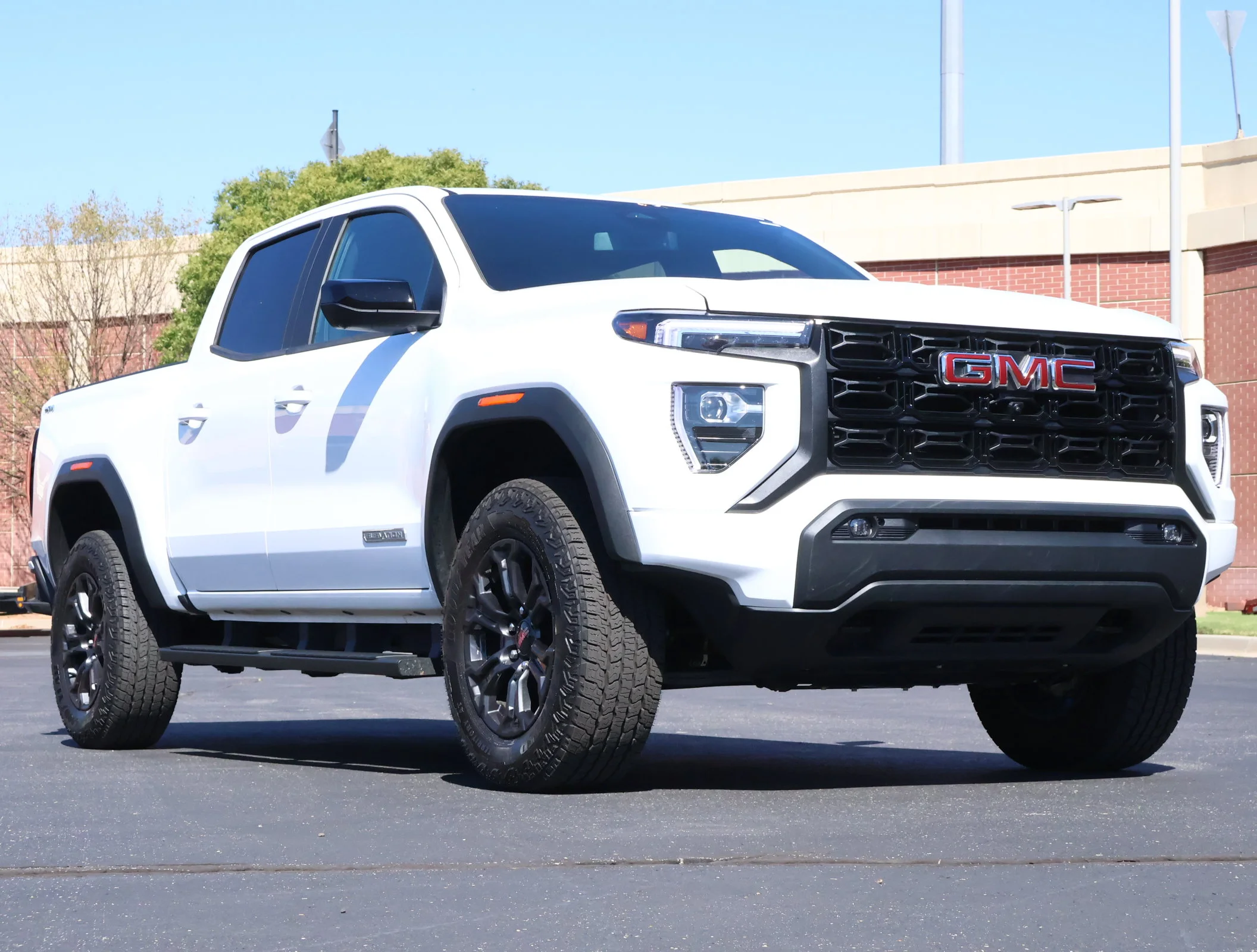 2024 GMC Canyon Elevation