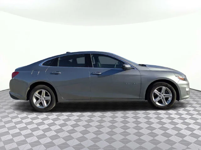 1G1ZC5ST3PF186569