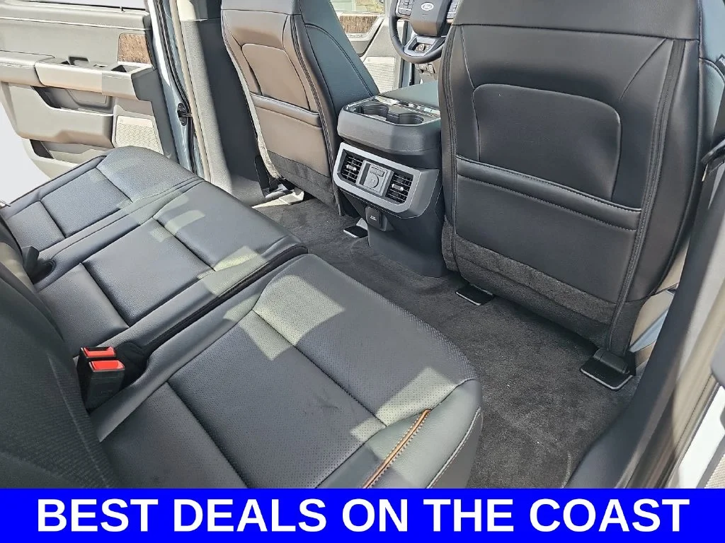New 2026 Glacier Gray Metallic Tri-Coat Ford F-250® Lariat® image 11