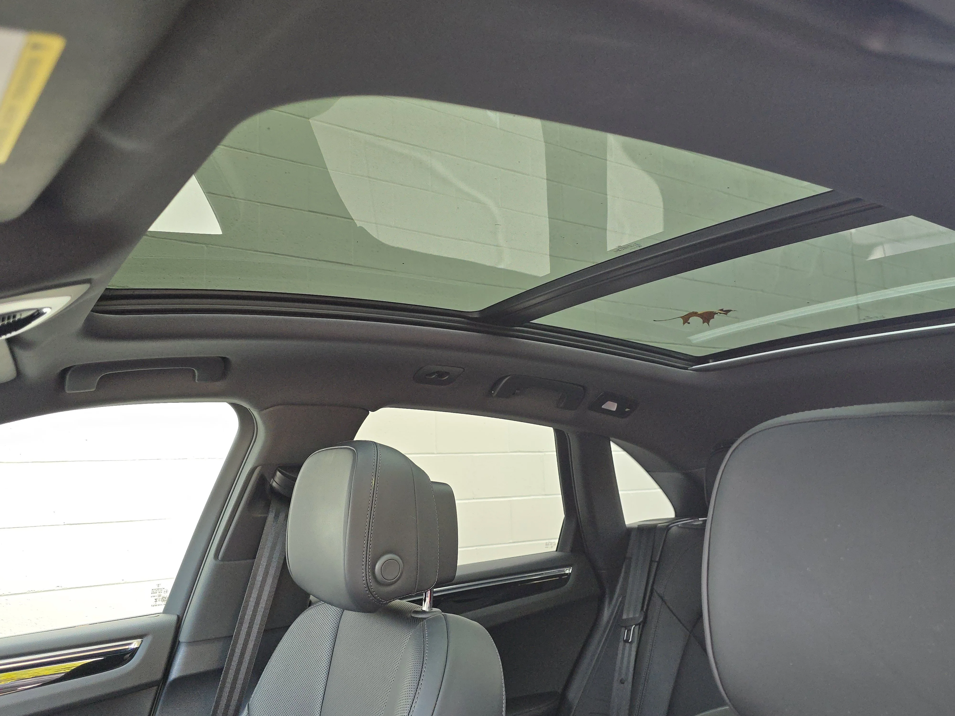 2025 Porsche Macan T - Photo 13