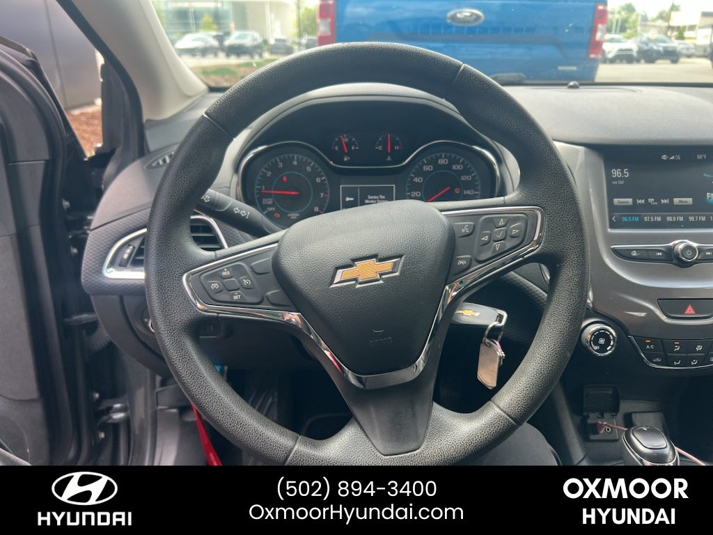 Used 2017 Nightfall Gray Metallic Chevrolet LT image 5