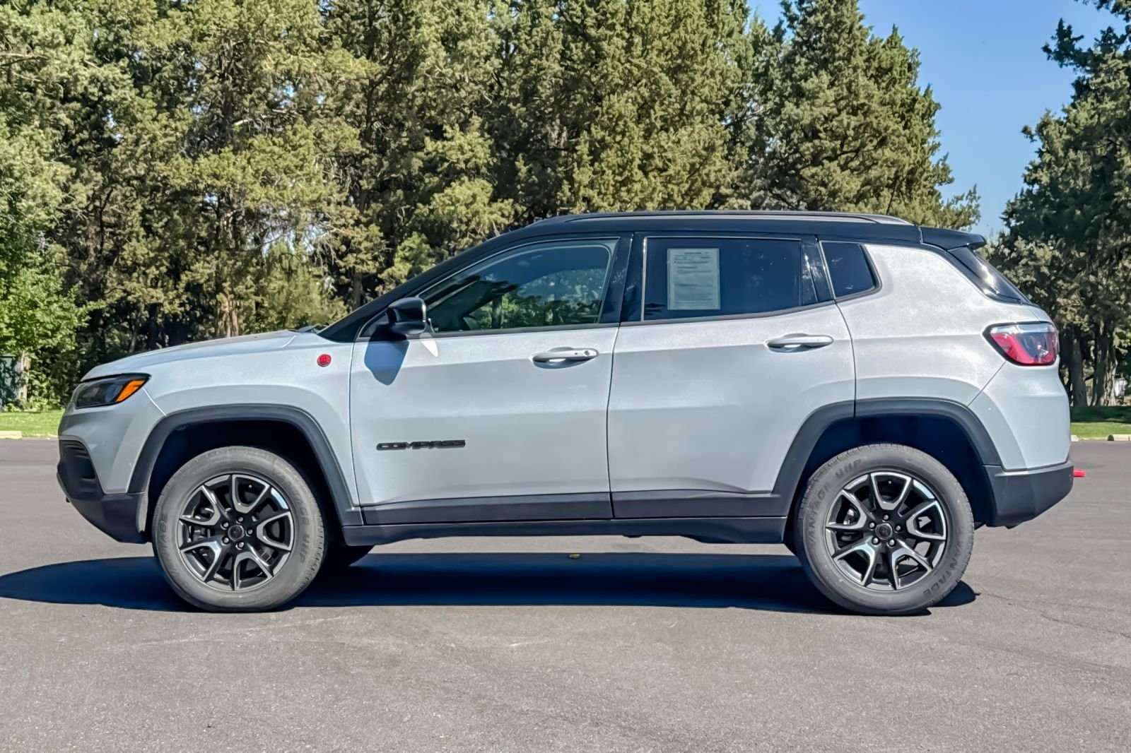 2025 Jeep Compass Trailhawk - Photo 8