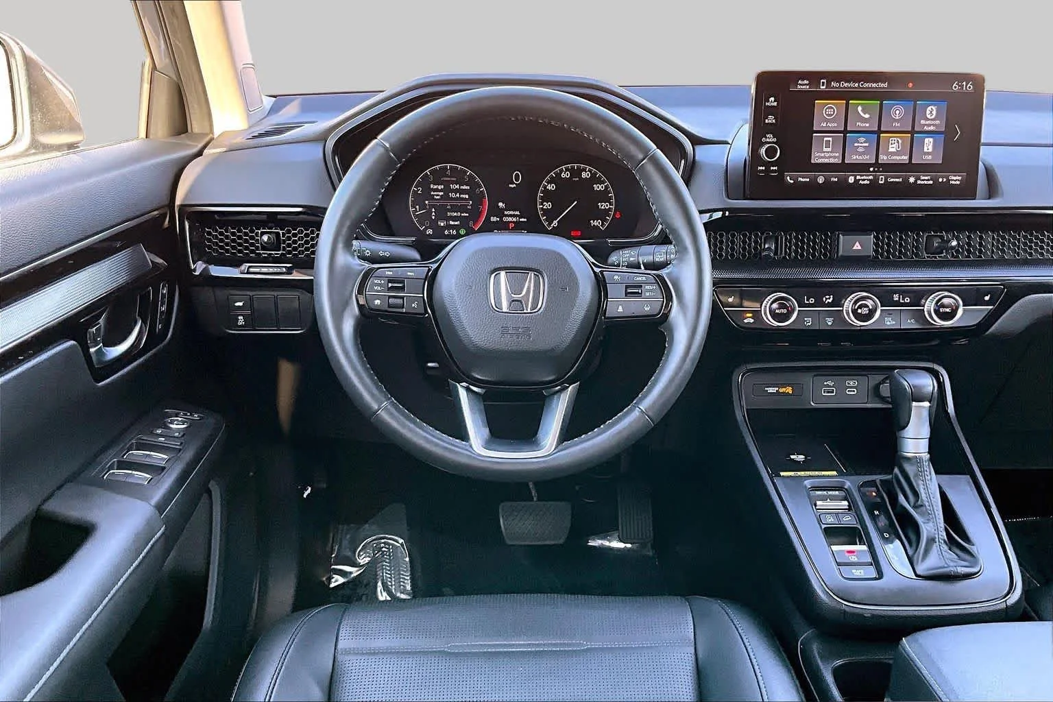Used 2024 Lunar Silver Metallic Honda EX-L image 6