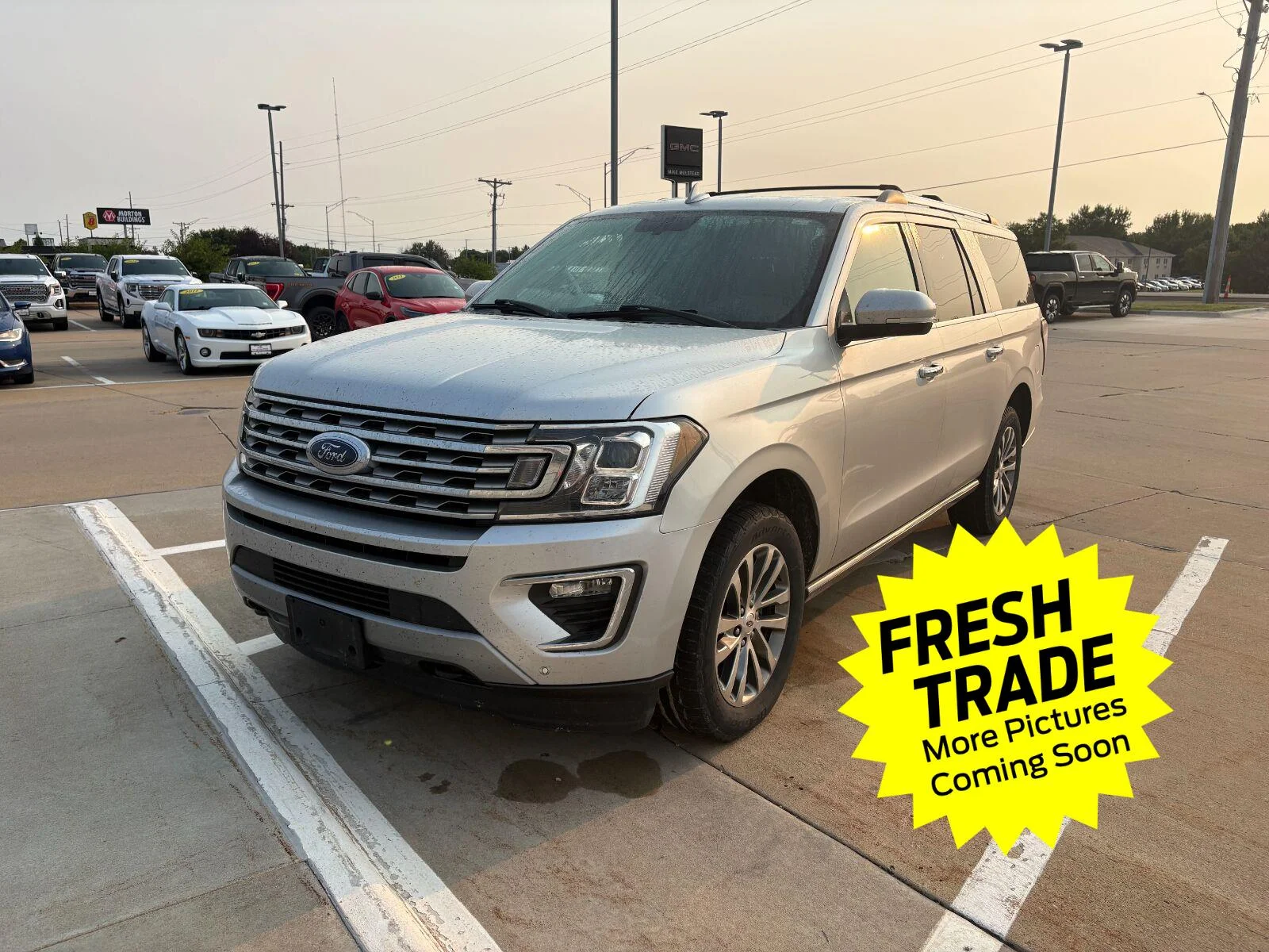 Used 2018 Ingot Silver Ford Limited image 1