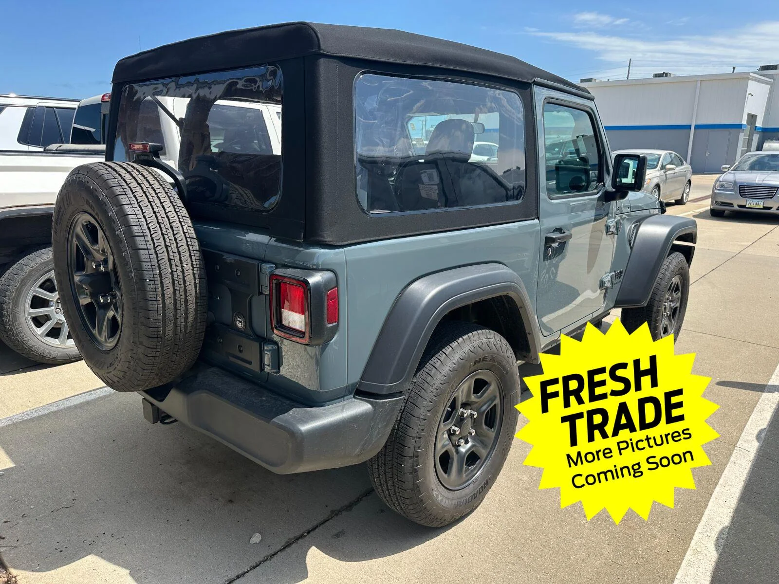 Used 2024 Anvil Clear Coat Jeep Sport image 3