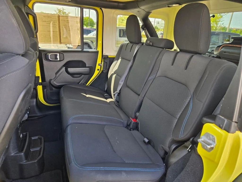Used 2022 Yellow Jeep Unlimited Rubicon 4xe image 29