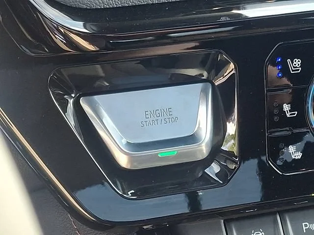 New 2026 Onyx Black GMC AT4 image 19