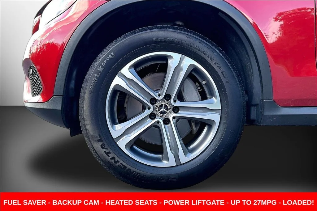 Used 2019 Red Mercedes-Benz GLC 300 image 39