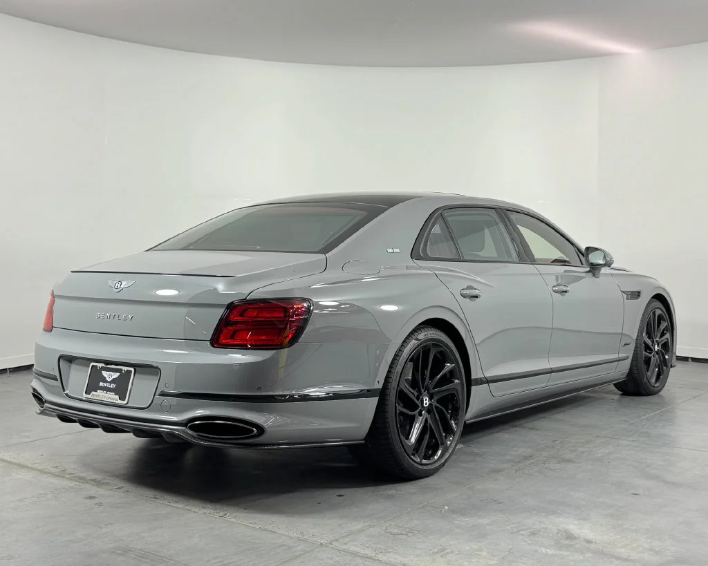New 2025  Bentley Speed image 9