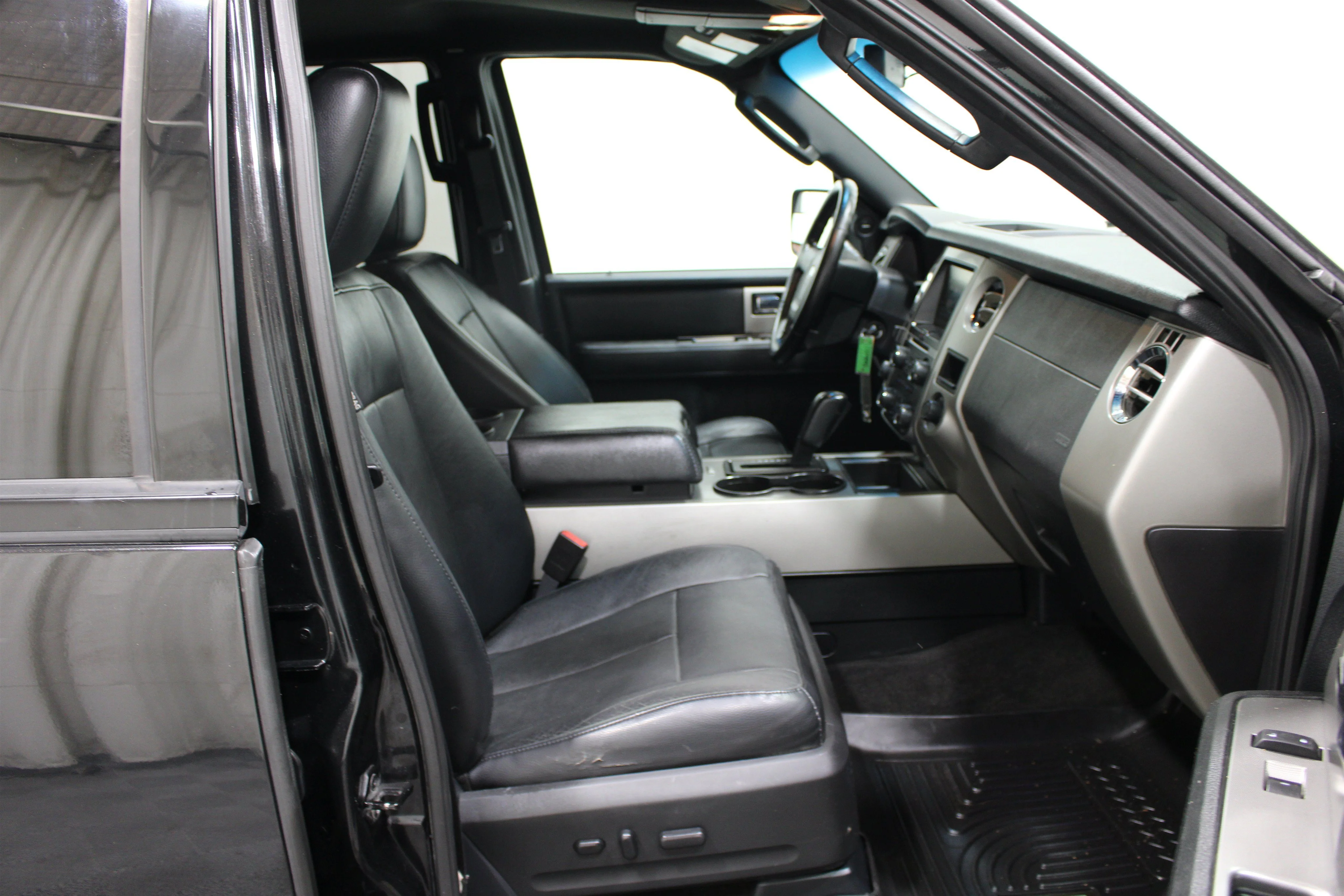 2015 Ford Expedition XLT - Photo 26