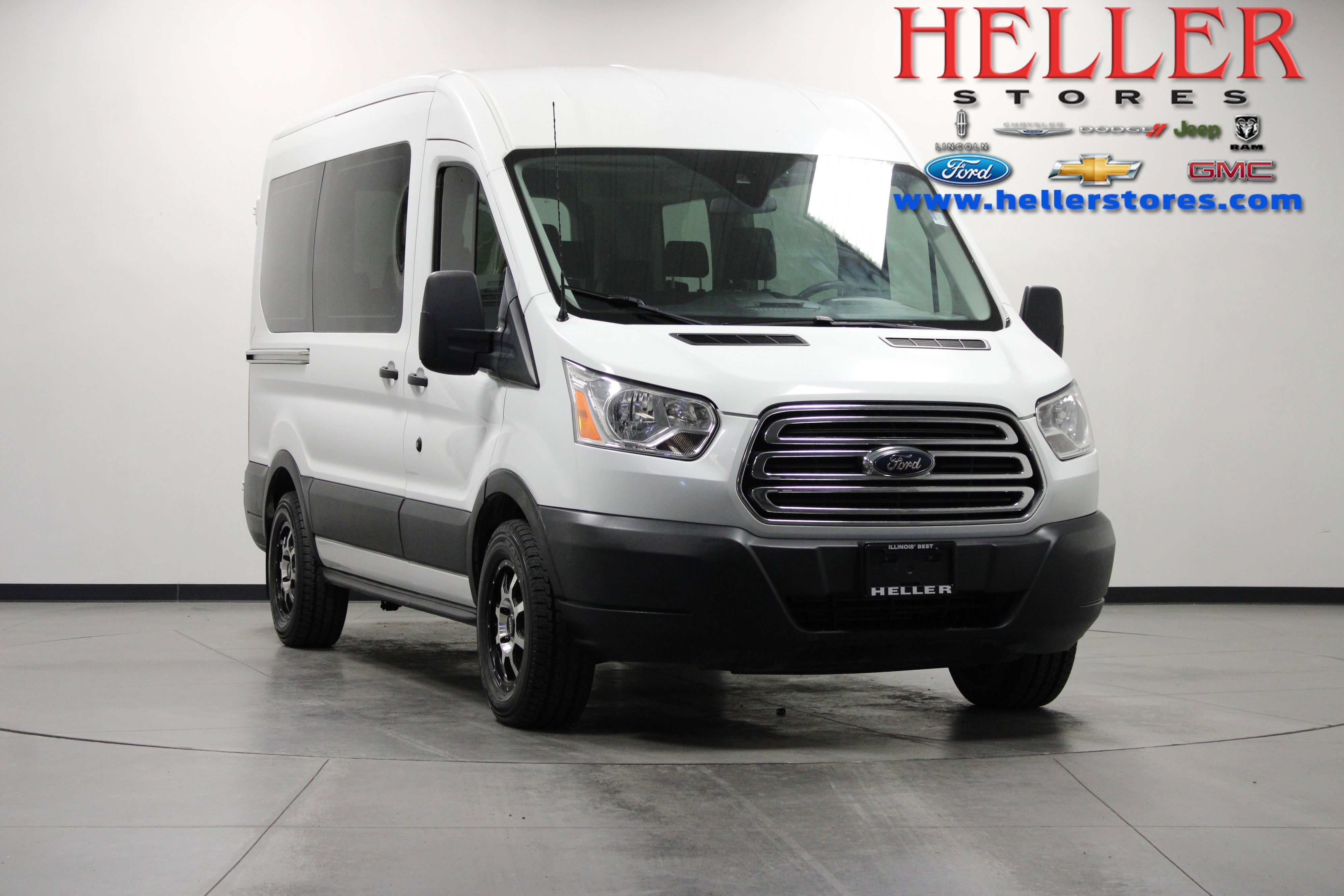 2018 Ford Transit T150 XLT Med Roof Sliding's photo