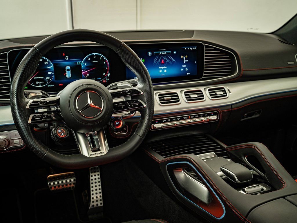 Used 2025 Silver Mercedes-Benz GLE 53 AMG® image 5