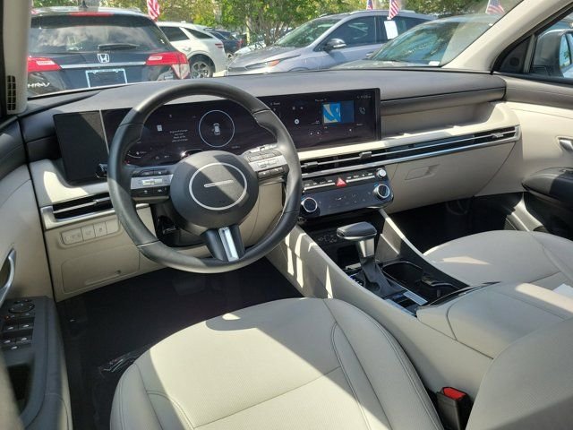 Certified Used 2025 White Hyundai SEL Convenience image 11