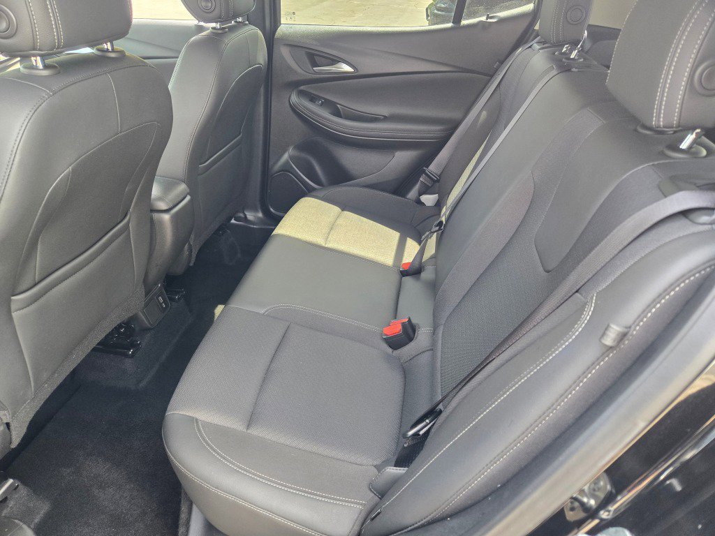 2025 Buick Encore GX Preferred - Photo 16