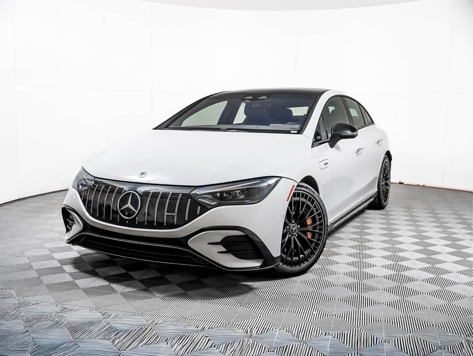 2023 Mercedes-Benz EQE AMG EQE 53's photo