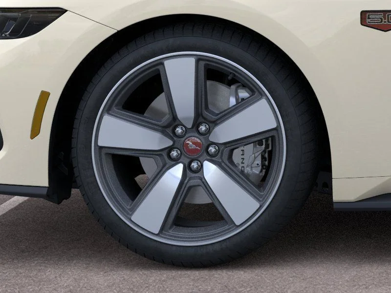 2025 Ford Mustang GT Premium Fastback - Photo 19