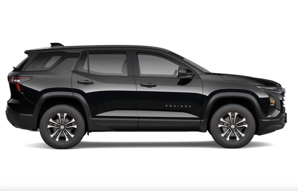 New 2027 Mosaic Black Metallic Chevrolet AWD LT image 3