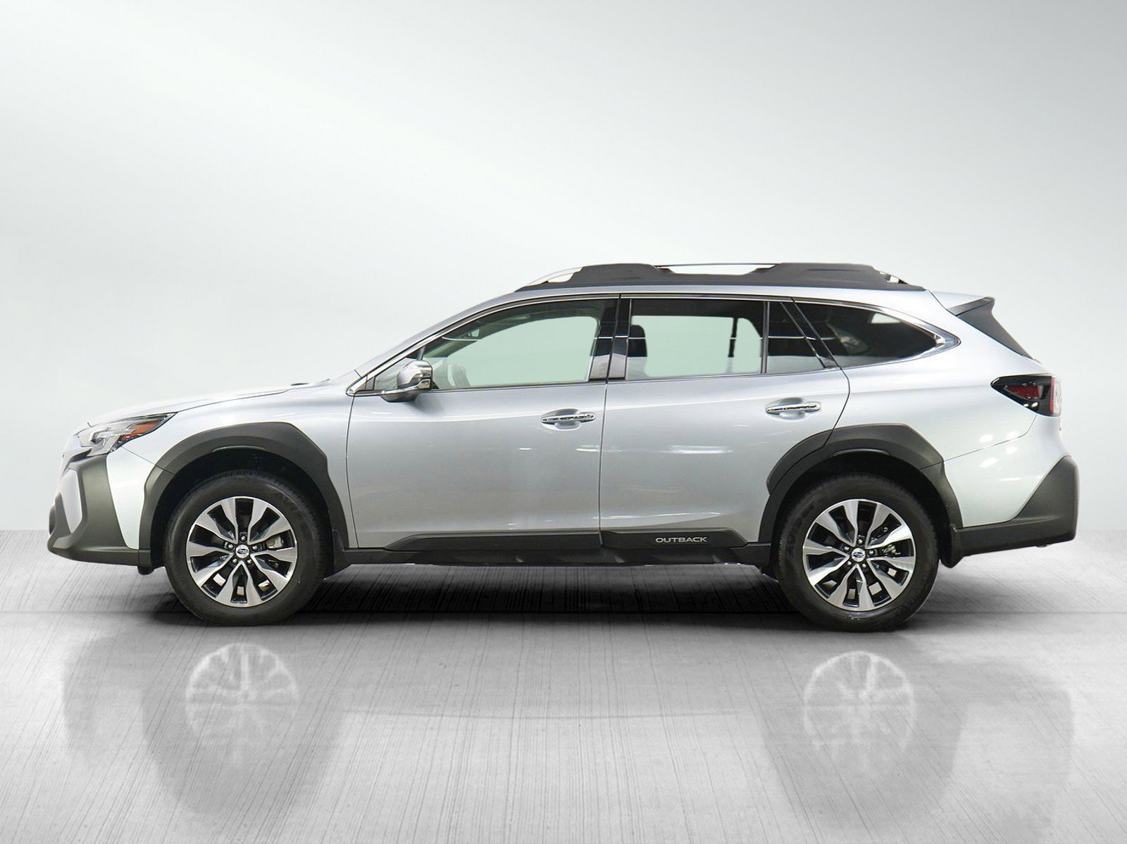 Used 2024 Subaru Outback Touring with VIN 4S4BTGPD7R3182580 for sale in South Saint Paul, Minnesota