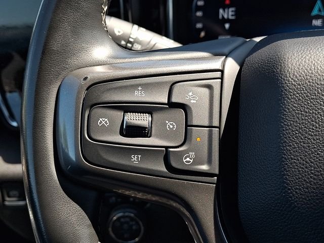 Used 2024 Summit White Chevrolet High Country image 20