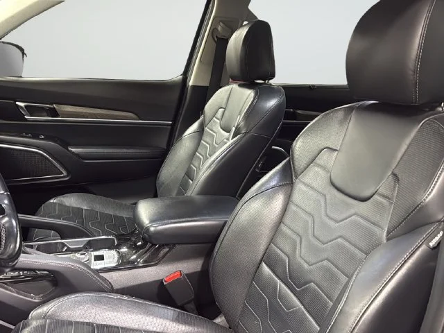 Used 2021 Gray Kia SX image 10