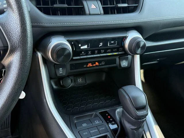 Certified Used 2025 ICE CAP Toyota LE image 18