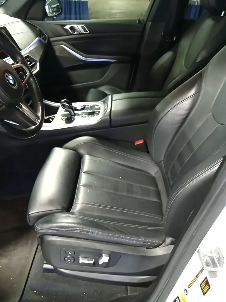 Used 2022 Alpine White BMW xDrive40i image 9