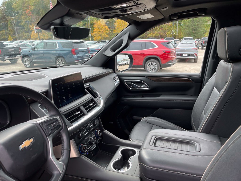 Used 2023 BLACK Chevrolet Premier image 19