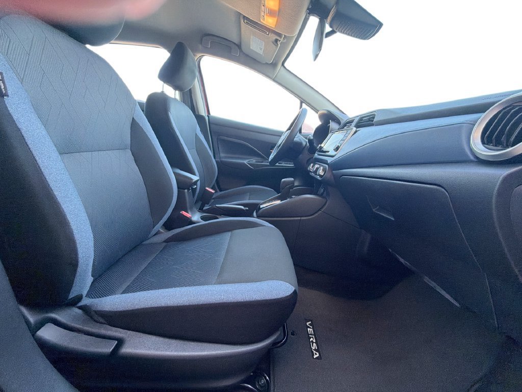 2025 Nissan Versa Sedan SV - Photo 29