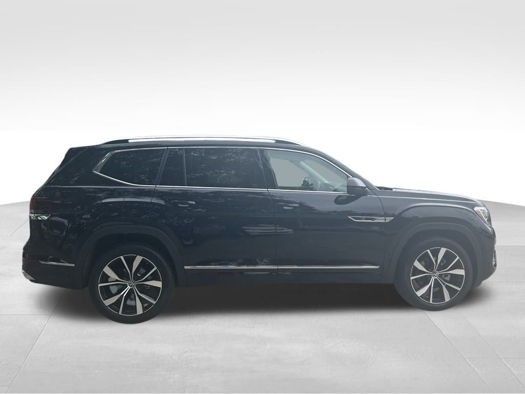 2026 Volkswagen Atlas SEL Premium R-Line - Photo 3