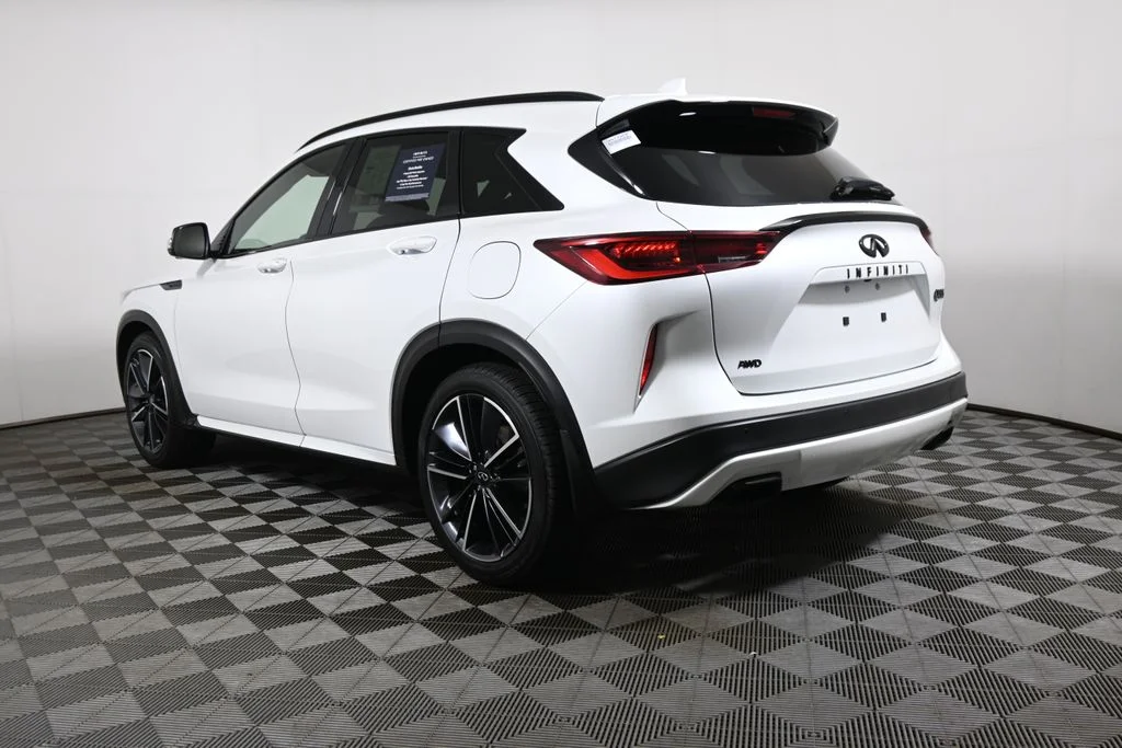 Certified Used 2023 White INFINITI SPORT image 5