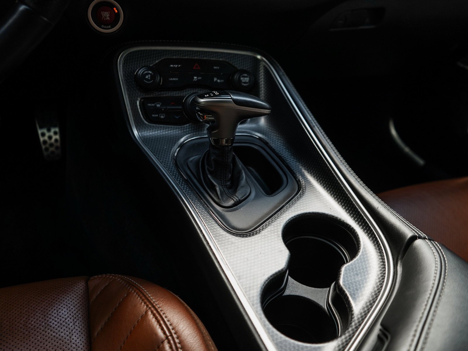 Used 2015 Phantom Black Tri-Coat Pearl Dodge SRT Hellcat image 24