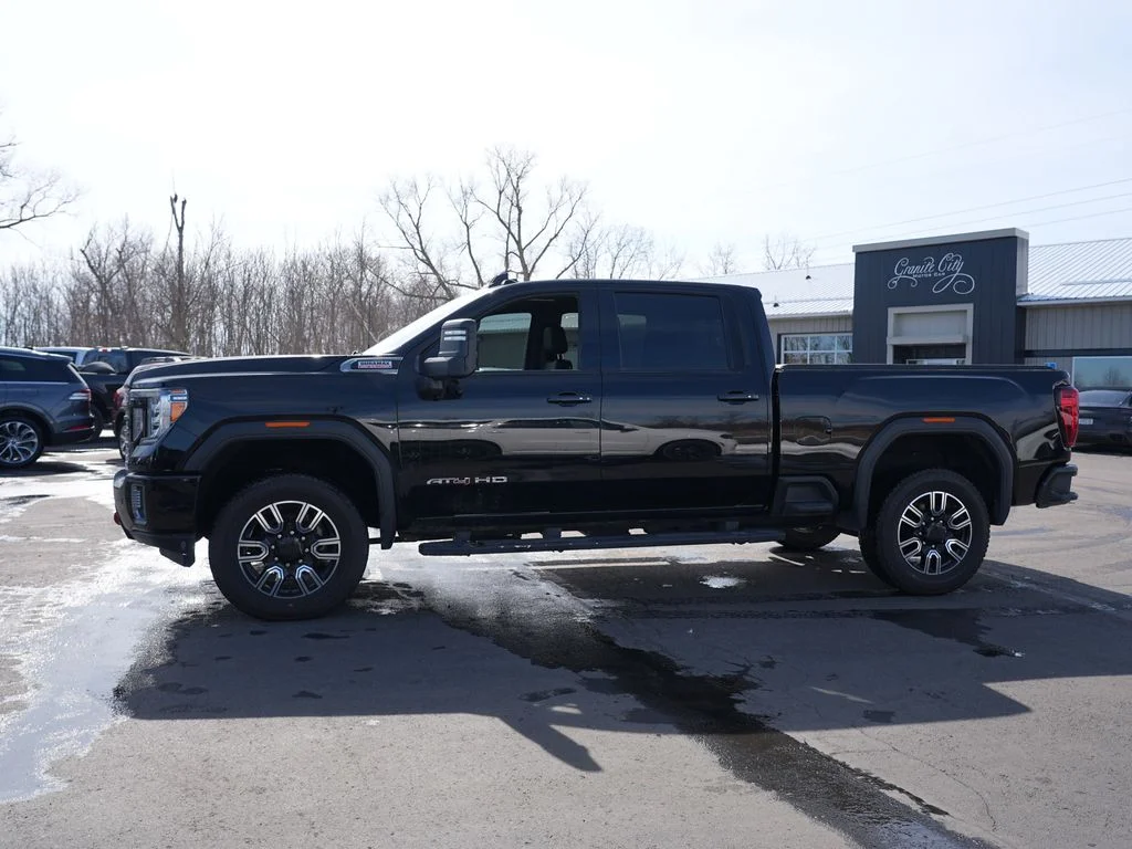 Used 2020 Black GMC AT4 image 6